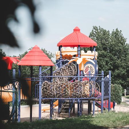 Verblijfpark Ardinam Olloy-sur-Viroin Exterior photo